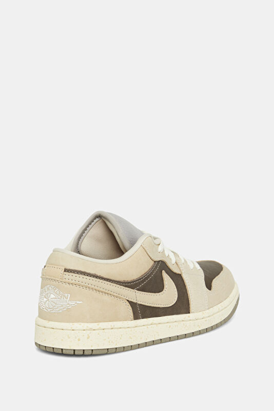 Air Jordan 1 Low SE Koyu Bej Kadın Spor Ayakkabı 3