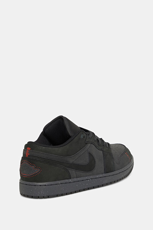 Air Jordan 1 Low SE Craft Siyah Erkek Spor Ayakkabı 3