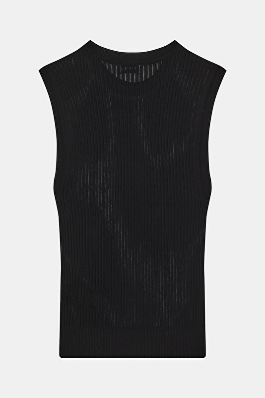 Black Sleeveless Women's Blouse 2