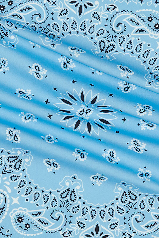Foulard Blue Patterned Scarf 2