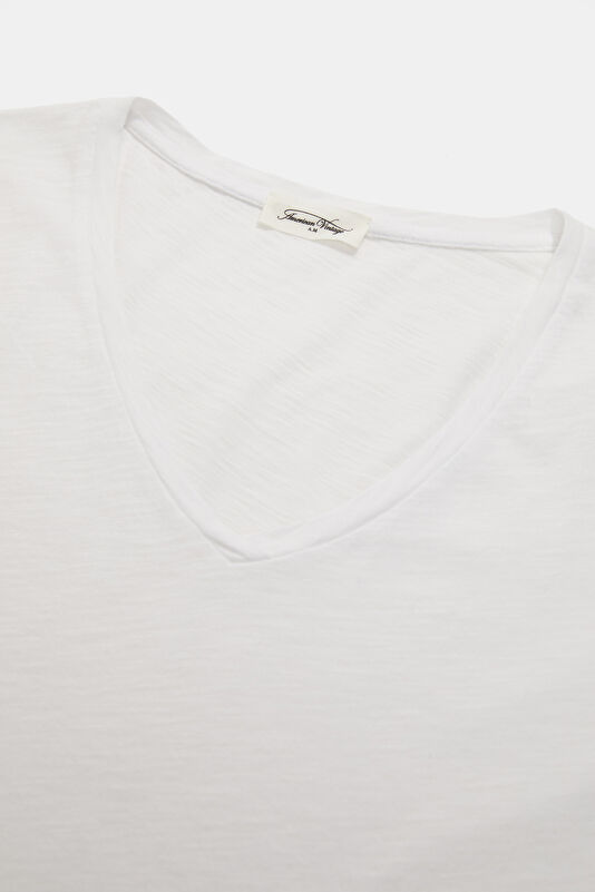 Beyaz V Yaka Kadın T-Shirt 3