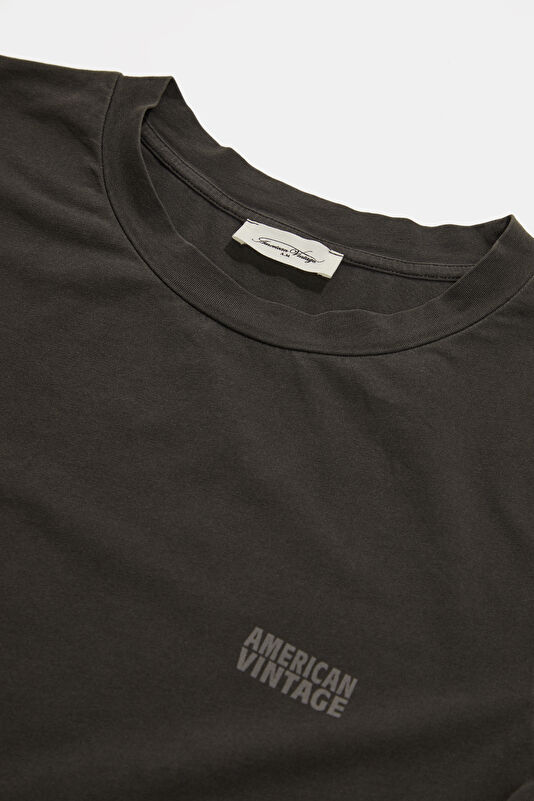 Koyu Kahve Bisiklet Yaka Kadın T-Shirt 3