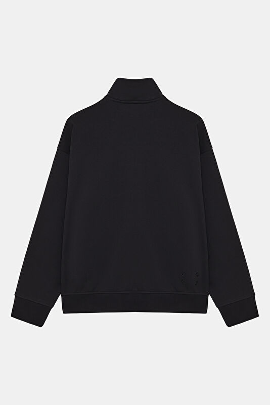 Siyah Dik Yaka Kadın Sweatshirt 2