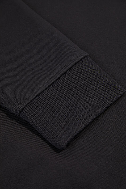 Siyah Dik Yaka Kadın Sweatshirt 4