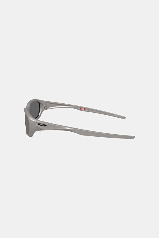 0OO9530 Gray Sunglasses 58 3