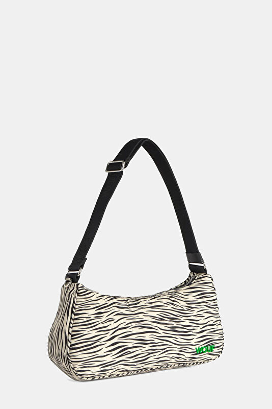 Black White Zebra Hit Shoulder Bag 2