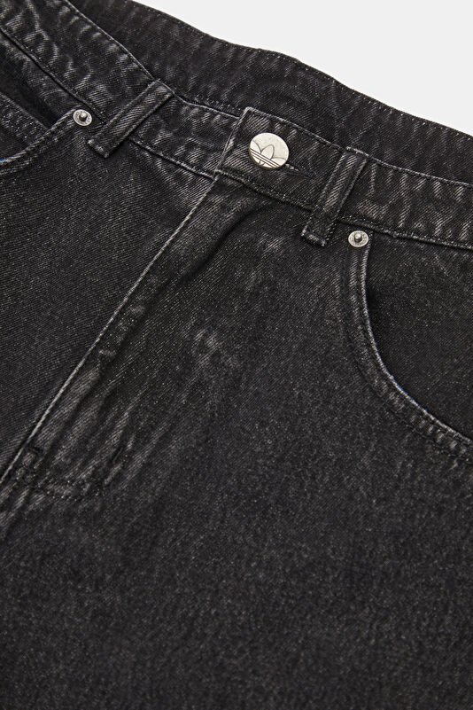 Black Men's Shorts 3