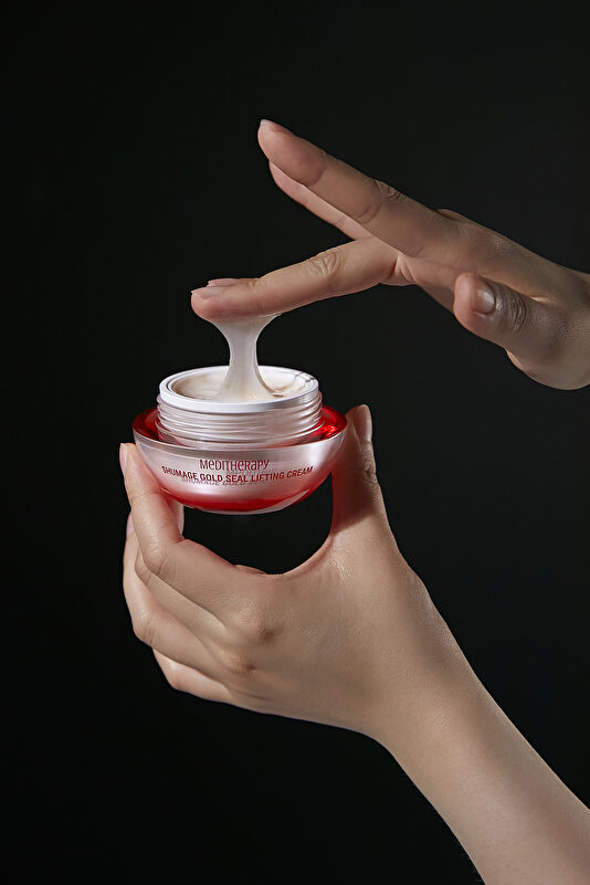 Shumage Gold Seal Lifting Cream & EMS Device 3