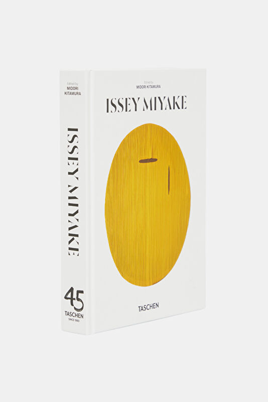 Issey Miyake. 45th Ed. 2