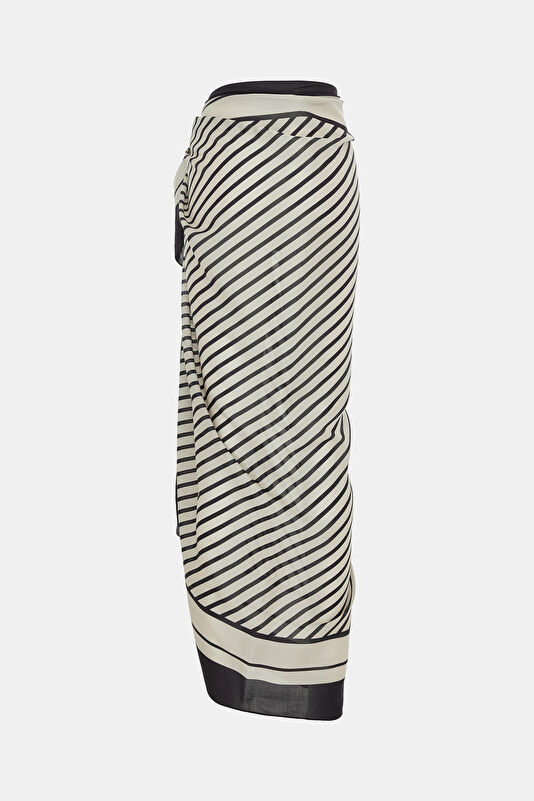 Black Patterned Pareo 2