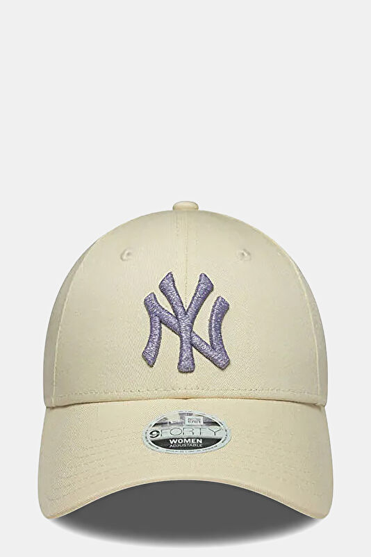 Wmns Metallic Logo 9Forty Neyyan Açik Bej Şapka 2