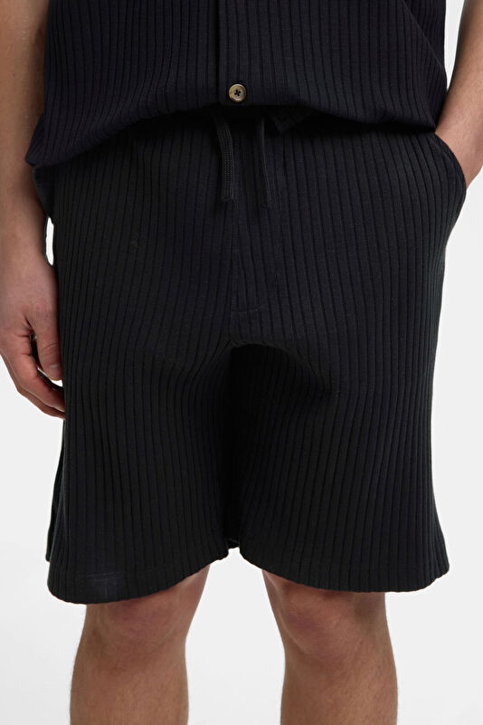 Black Cotton-Elastane Men's Shorts 2