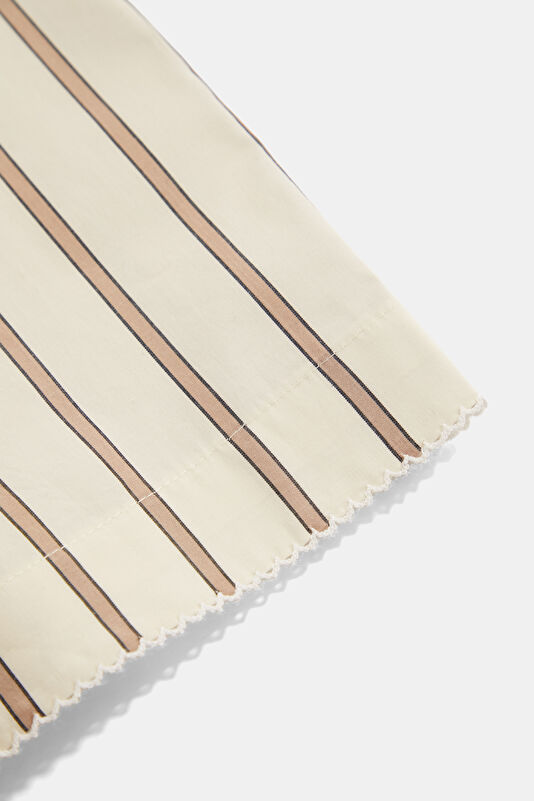 Cream Striped Patterned Women's Shorts 4