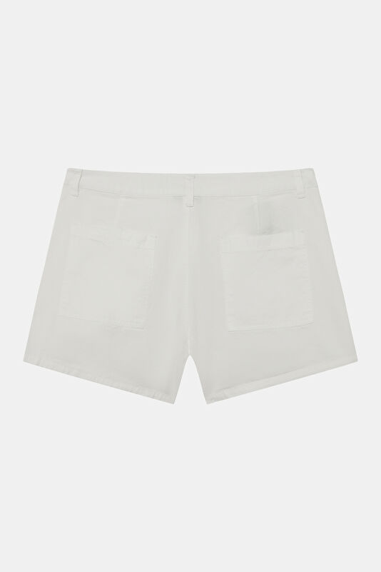 White Women's Shorts 2
