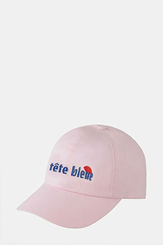 Pembe Şapka