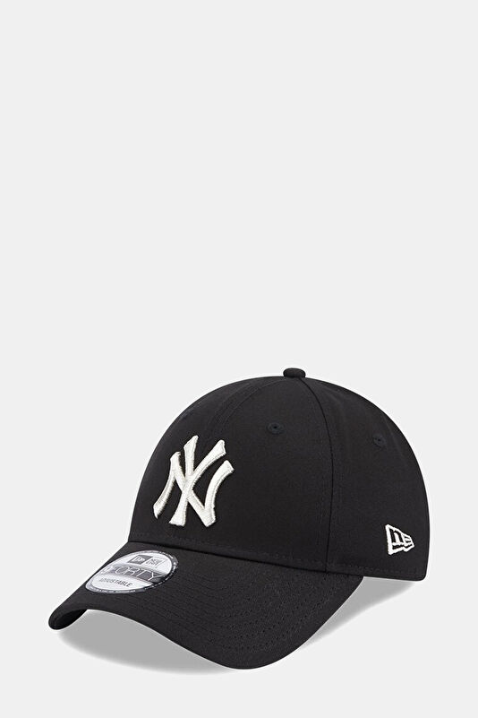 Wmns Metallic Logo 9Forty Neyyan Blkmts Şapka 2