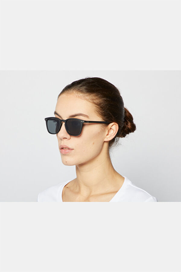 Black Glasses 4