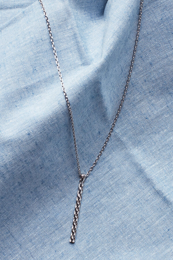 Silver-Colored Braided Necklace 4
