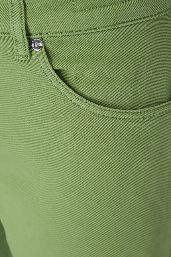 Yeşil Pantolon 4