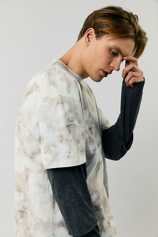 Sweatshirt 2