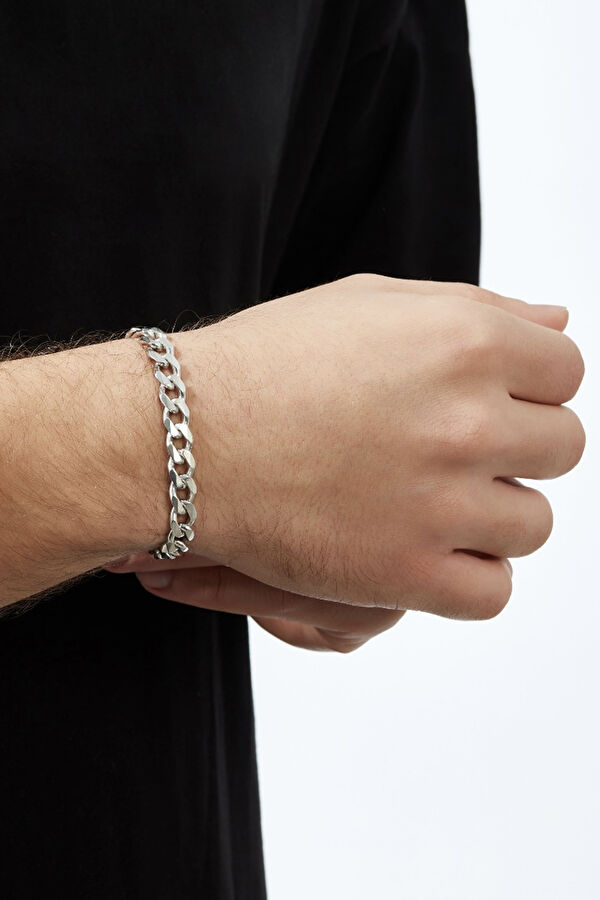Silver-Colored Curb Chain Bracelet 3