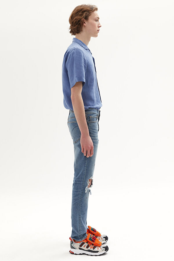 Relax Kalıp Açık Mavi Dar Paça Jean Pantolon 2