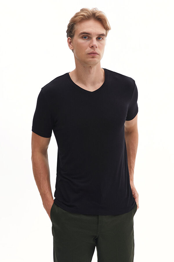 Slim Fit Black V-Neck Men's T-Shirt