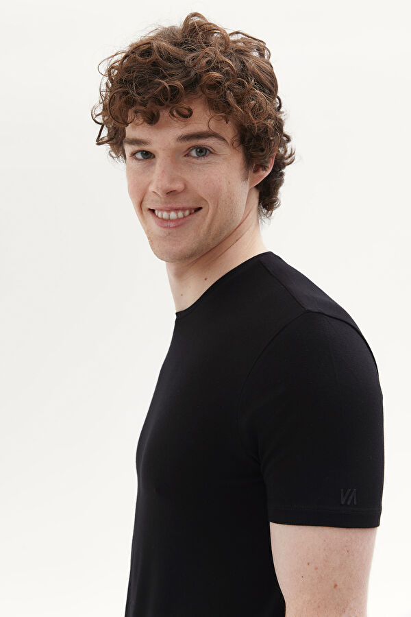 Slim Fit Black Crew Neck Men's T-Shirt 4