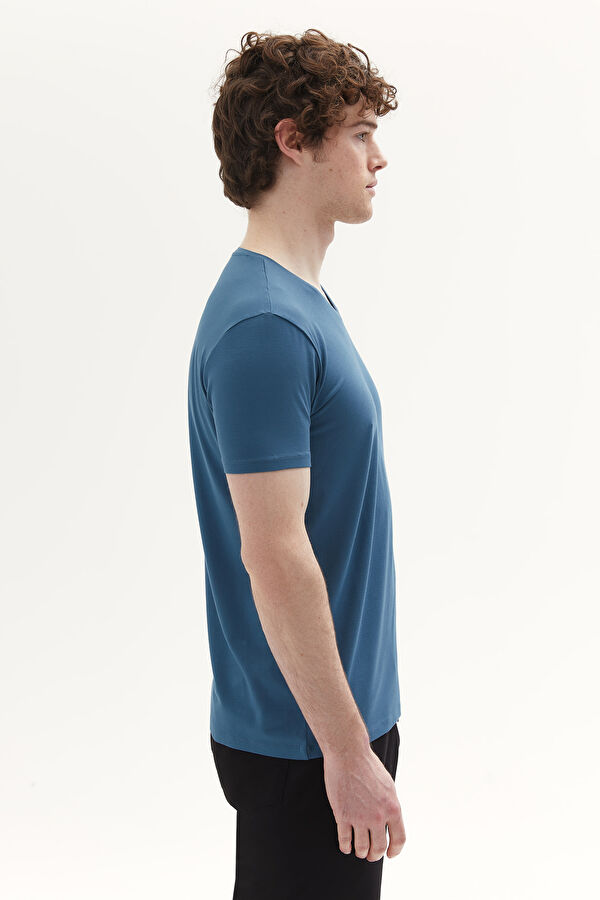 Koyu Yeşil V Yaka Düz T-Shirt 2
