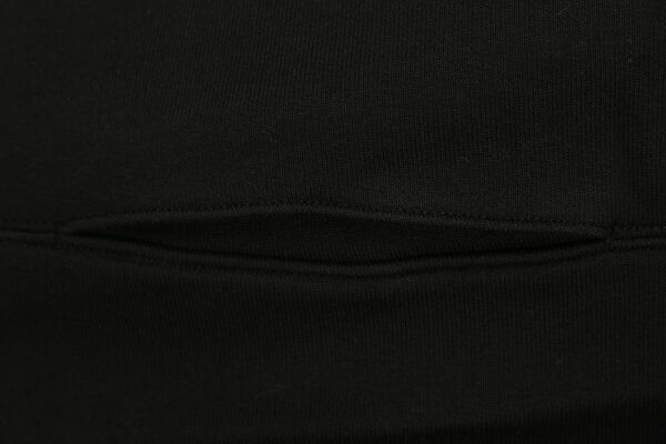 Siyah Kapuşonlu Sweatshirt 3