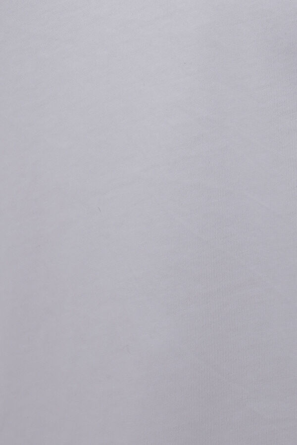 Beyaz V Yaka T-Shirt 3