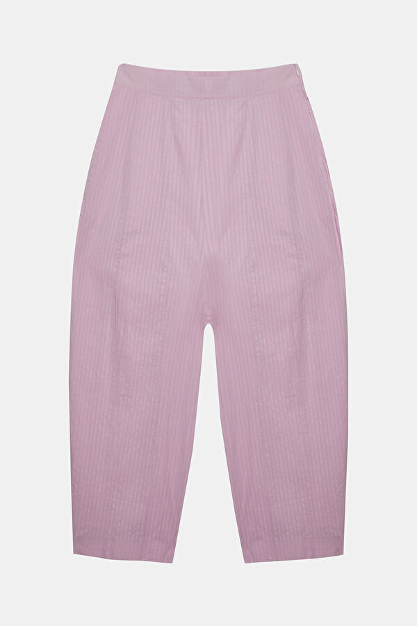 Pembe Pantolon