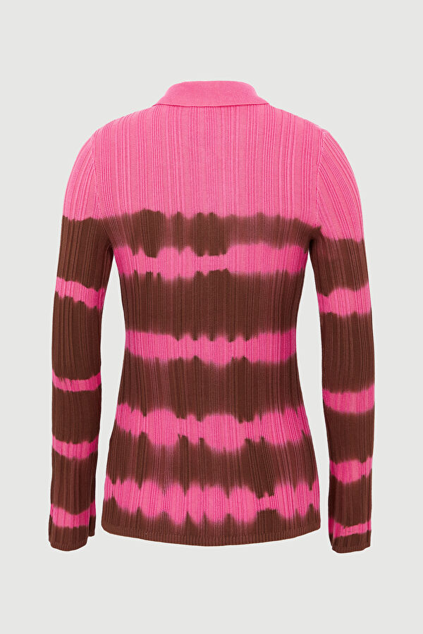 Pembe Desenli Hırka 2