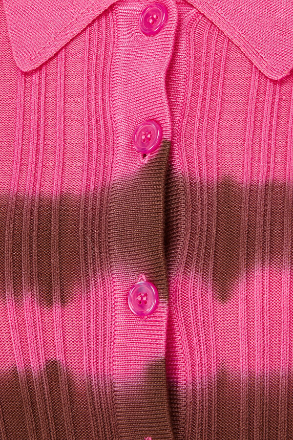 Pembe Desenli Hırka 3