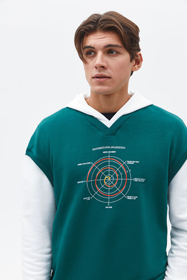 Yeşil Kapuşonlu Sweatshirt 3