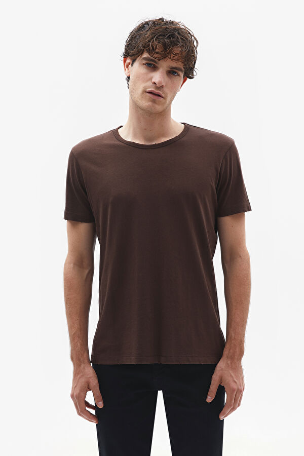 Kahve Bisiklet Yaka T-Shirt