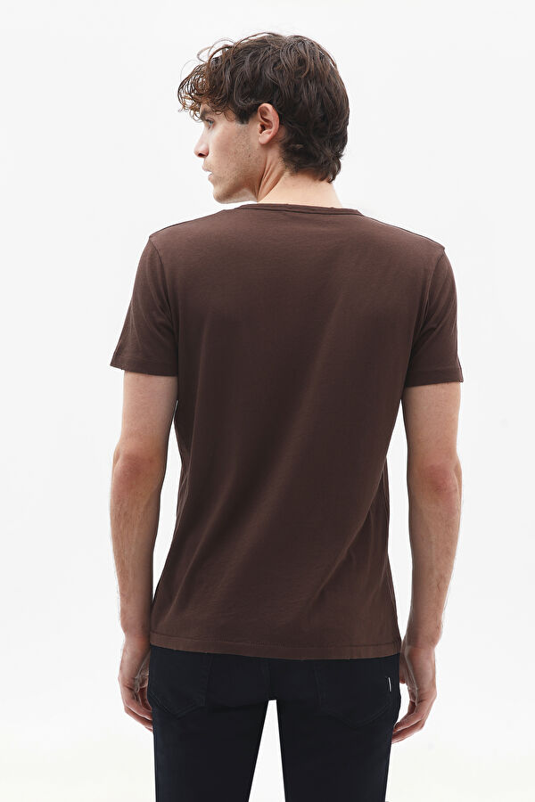 Kahve Bisiklet Yaka T-Shirt 2