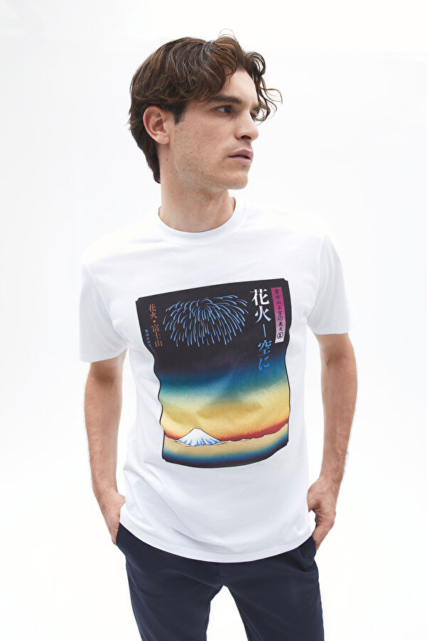 Relax Kalıp Beyaz Bisiklet Yaka Baskılı T-Shirt 2