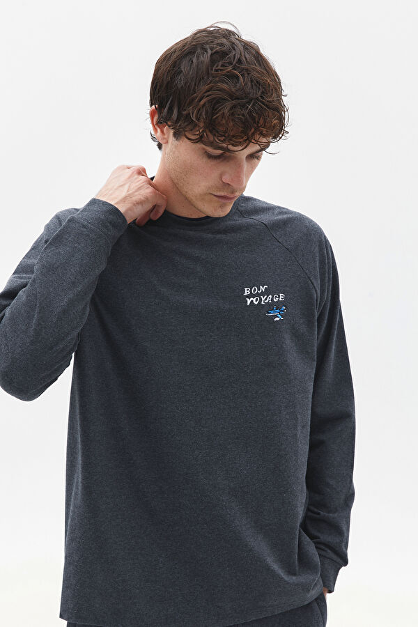 Voyage Men Sweatshirt 3