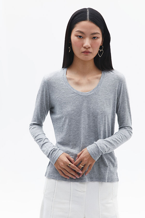 Açık Gri O Yaka Düz T-Shirt 2