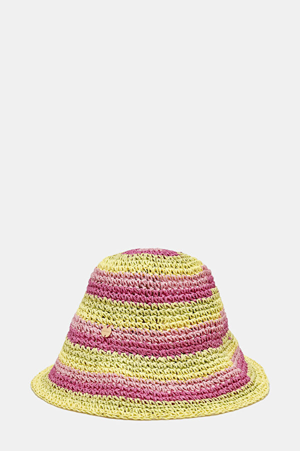 Pembe Kadın Şapka
