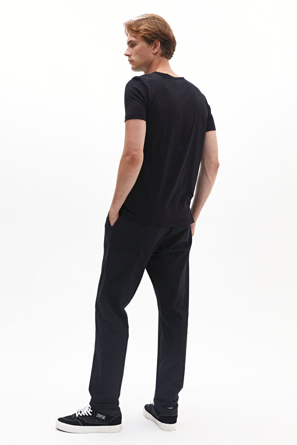 Siyah Dar Paça Pantolon 2