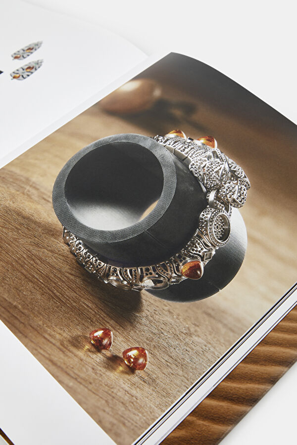 Sixieme Sens Par Cartier : High Jewelry 6