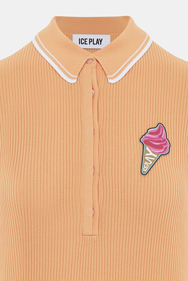 Dar Kalıp Somon Polo Yaka Baskılı T-Shirt 3