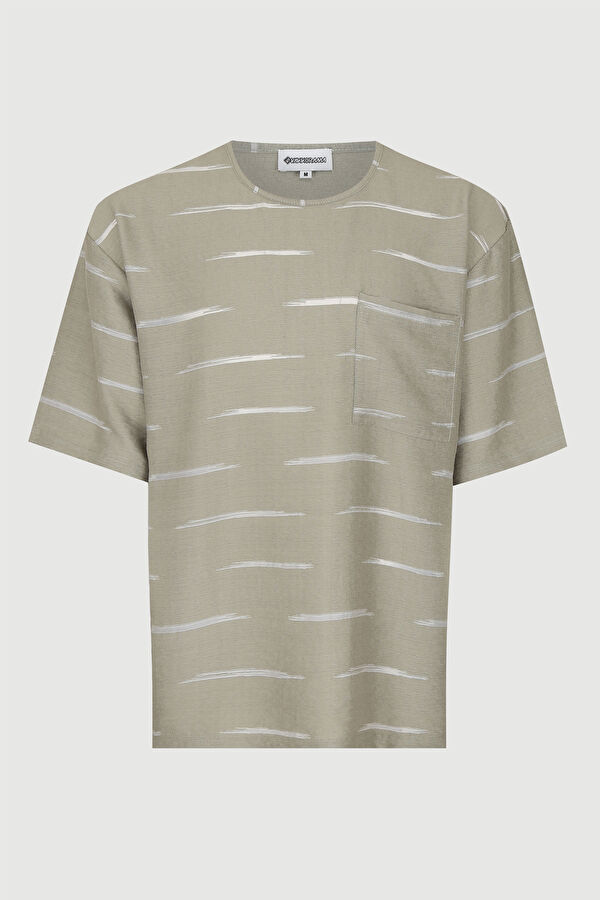 Relax Kalıp Açık Yeşil Bisiklet Yaka Çizgili T-Shirt 4