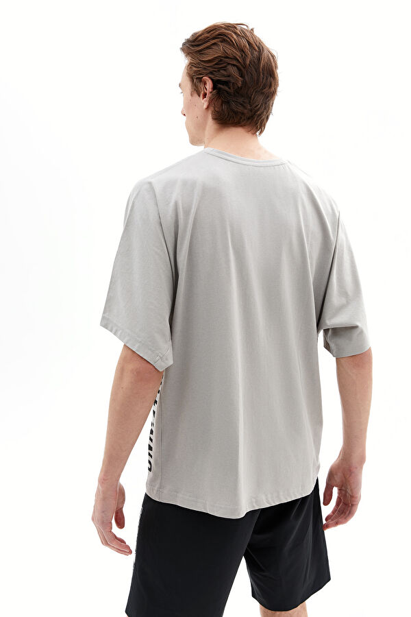 Relax Kalıp Taş Bisiklet Yaka Baskılı T-Shirt 3