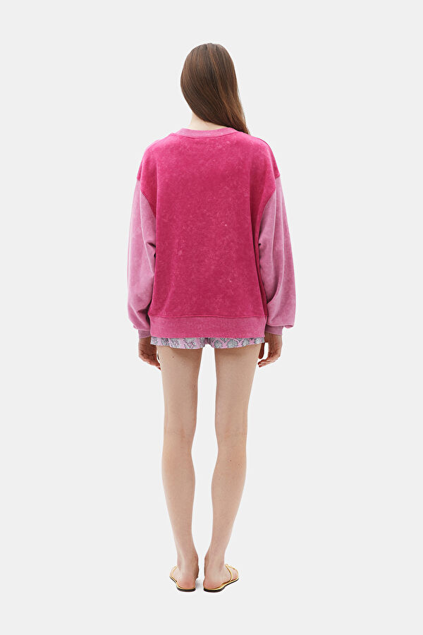 Sweatshirt 2