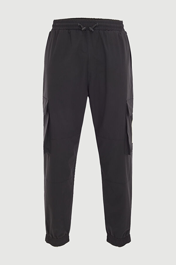 Oversize Siyah Dar Paça Pantolon 3