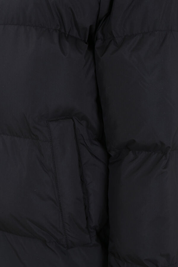 Siyah %100 Recycled Polyester Kapuşonlu Şişme Mont 6