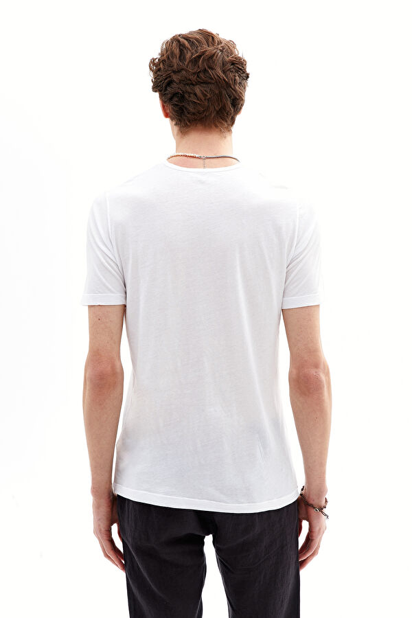 Close Fit White Bicycle Collar Tshirt 2